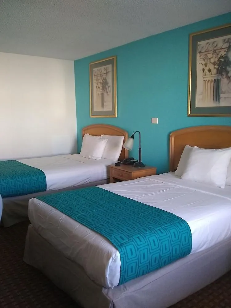 Howard Johnson By Wyndham Virginia Beach Motel