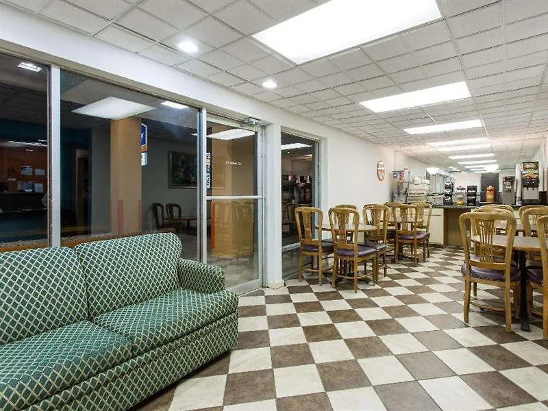 Howard Johnson By Wyndham Virginia Beach