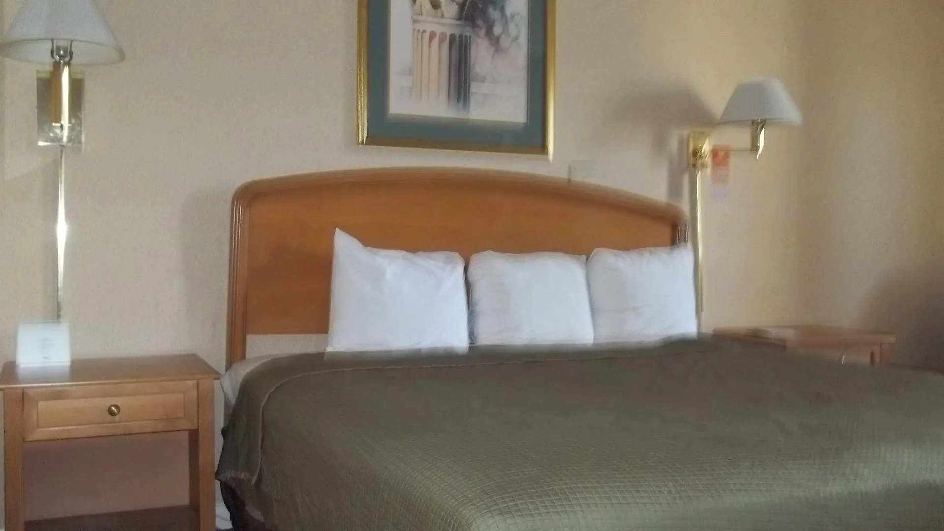 Howard Johnson By Wyndham Virginia Beach 2*,